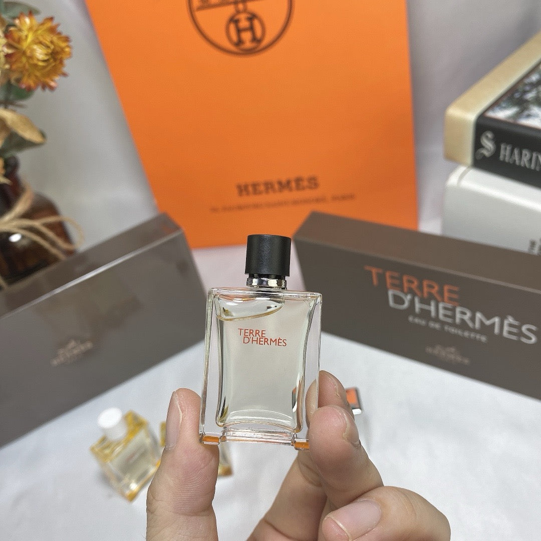 Hermes Hermes Terre Earth Perfume Travel set 4-piece gift box