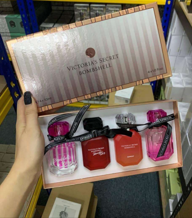 VICTORIA SECRET BOMBSHELL 4IN1 GIFT SET FOR WOMENS